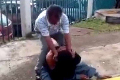 Hombre patea hasta el cansancio a un ladrón en Ecatepec