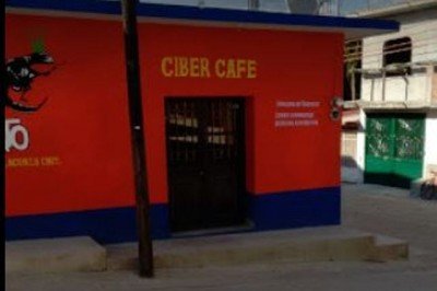 Roban en cibercafé  de Villacorzo