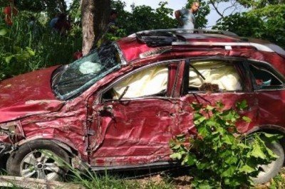 Mujer pierde la vida en accidente vehicular