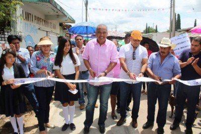 Inauguran andador en Guadalupe Victoria 