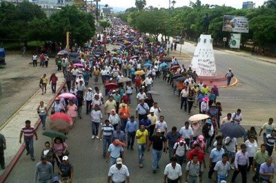 Artículo Único / * Chiapas, rehén del caos 