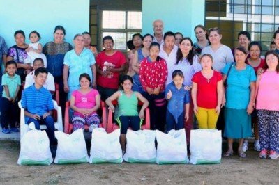 DIF Villaflores entrega insumos alimentarios a personas con discapacidad